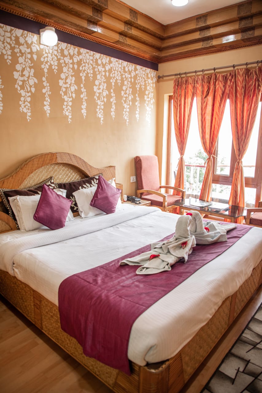 hotel-img